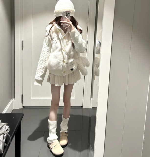 毛绒绒冬日韩系穿搭🧶软妹感拉满还保暖～-网红精选-第2张