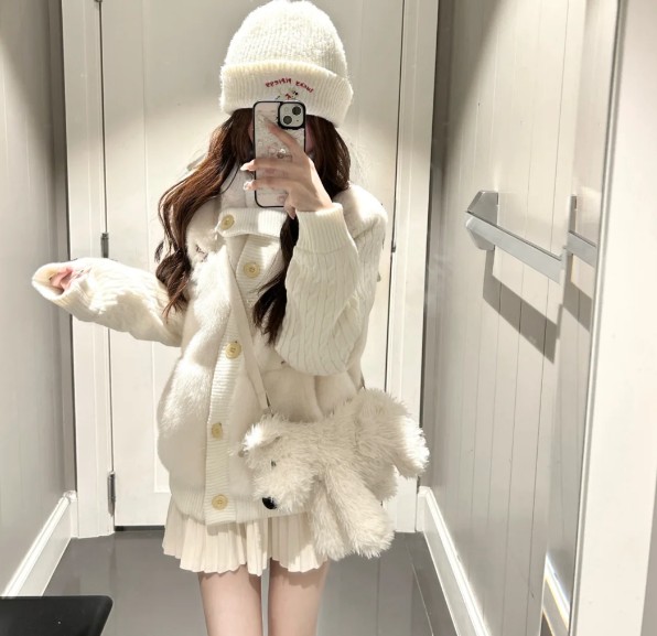 毛绒绒冬日韩系穿搭🧶软妹感拉满还保暖～